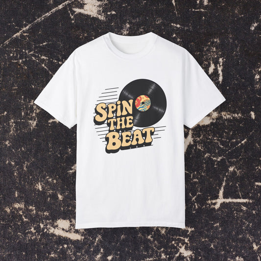 Retro Vinyl Record Graphic Tee, Spin the Beat T-Shirt, Vintage Music Lovers Shirt, Classic Record Design, DJ Vinyl Collection Tee