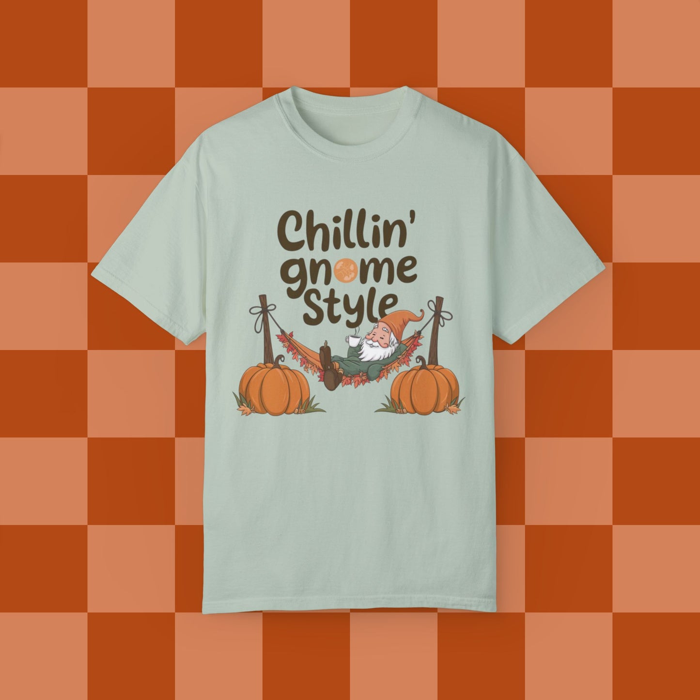 Chillin Gnome Style T-shirt, Funny Gnome Shirt for Fall, Cute Pumpkin Gnome Tee, Halloween Gnome Graphic Tee, Autumn Vibes T-Shirt